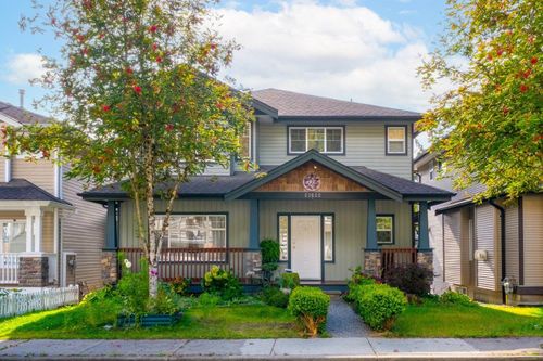 23622 111a Ave, Maple Ridge, BC, V2W2G1 | Card Image