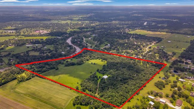 250 County Road 498, Home with 3 bedrooms, 2 bathrooms and 6 parking in Sweeny TX | Image 23