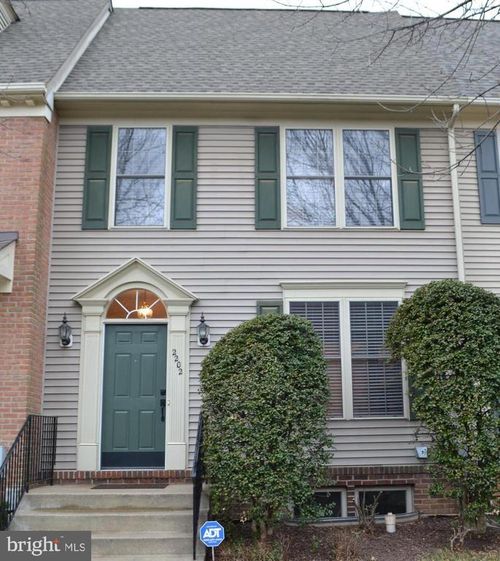 2202 Garden Ln, FREDERICK, MD, 21701-3291 | Card Image
