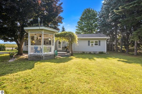 10892 E Murray Ct, Suttons Bay, MI, 49682-9611 | Card Image