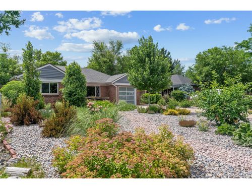 2875 Leyden St, Denver, CO, 80207-2834 | Card Image