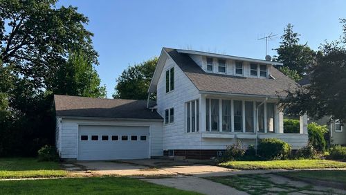 109 W Hamilton Street, New Hampton, IA, 50659 | Card Image