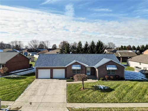 934 Brighton Drive, Greenville, OH, 45331 | Card Image