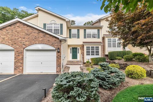 130 Butternut Dr, Wayne, NJ, 07470-4953 | Card Image