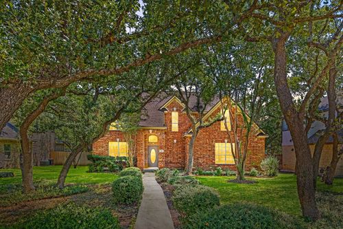 516 Oakwood Blvd, Round Rock, TX, 78681-4404 | Card Image