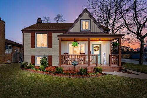 2945 Vernon Ave, Brookfield, IL, 60513-1001 | Card Image