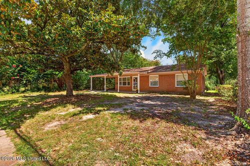 2306 Curcor Dr, Gulfport, MS, 39507-1528 | Card Image