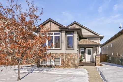 16 Regatta Way, Sylvan Lake, AB, T4S0E9 | Card Image