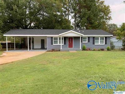 3013 Mountain Park Circle Nw, House other with 3 bedrooms, 1 bathrooms and null parking in Huntsville AL | Image 1