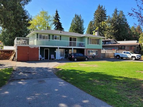 4984 10a Ave, Delta, BC, V4M1X8 | Card Image