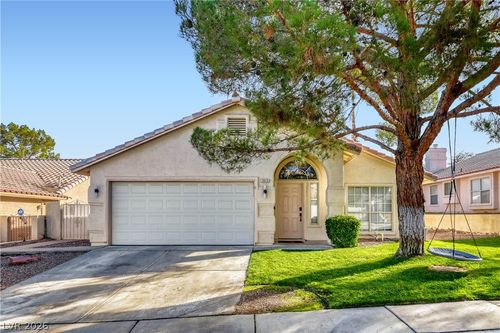 1915 Coralino Dr, Henderson, NV, 89074-1005 | Card Image