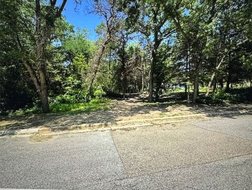 3 Robin Rd, Cedar Hill, TX, 75104 | Card Image