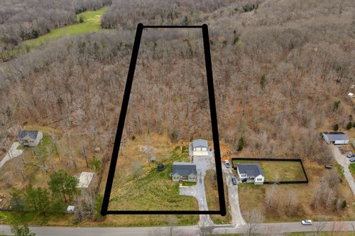 2534 N Hurricane Creek Rd, Mc Ewen, TN, 37101-4443 | Card Image