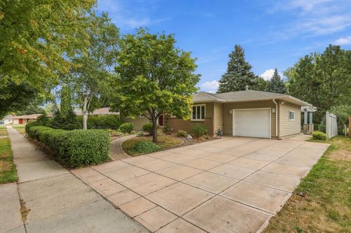 2831 Edgewood Dr N, Fargo, ND, 58102-1644 | Card Image