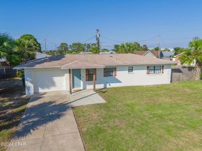 5324 Hilltop Avenue, House other with 2 bedrooms, 2 bathrooms and null parking in Panama City Beach FL | Image 1