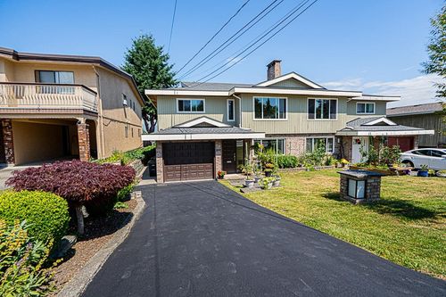 3949 Gilpin Street, Burnaby, BC, V5G2H2 | Card Image