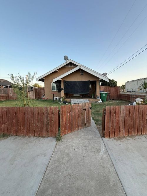 20391 3rd St, Stratford, CA, 93266-6007 | Card Image