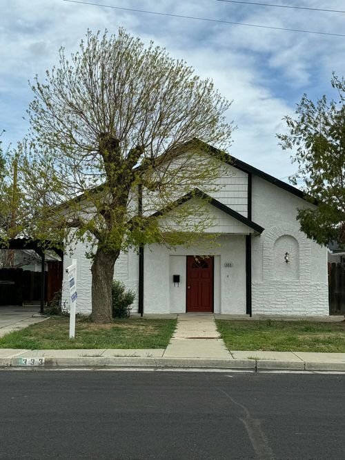 333 E Pleasant St, Coalinga, CA, 93210-2625 | Card Image