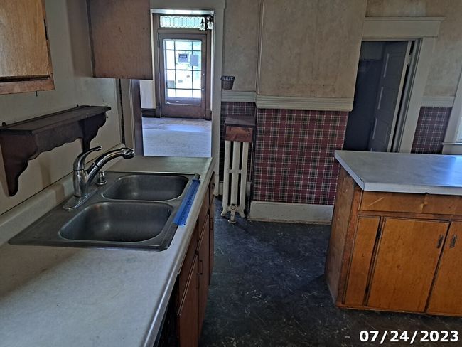 102 W Hackett St, House other with 4 bedrooms, 2 bathrooms and null parking in Carlisle IN | Image 13