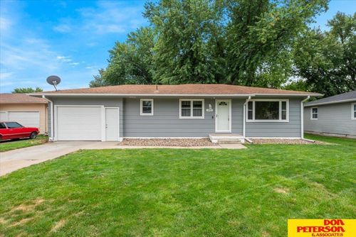 1411 Iowa St, Fremont, NE, 68025-2015 | Card Image