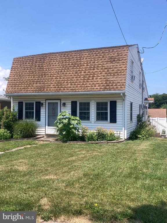 Main St, Elizabethville, PA 17023