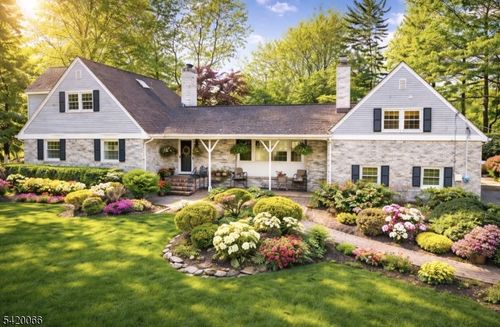 209 Lake Rd, Basking Ridge, NJ, 07920-2111 | Card Image