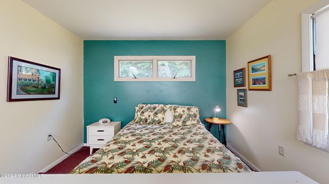 8 Sunrise Ct, House other with 3 bedrooms, 2 bathrooms and 6 parking in Silver Bay NY | Image 17