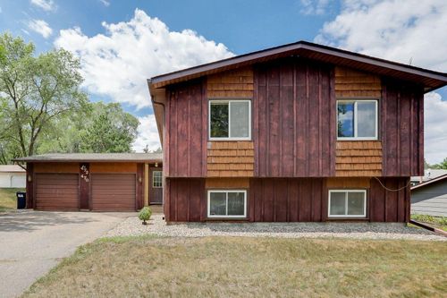 472 Lawrence St, Prescott, WI, 54021-1950 | Card Image