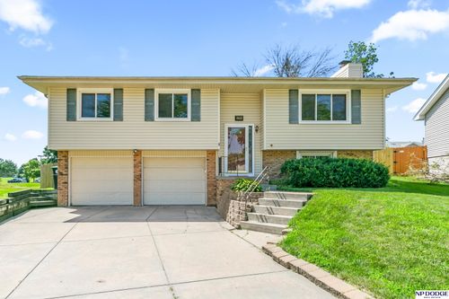 15909 Arbor Circle, Omaha, NE, 68130 | Card Image