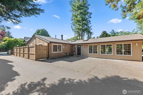 9223 128th Avenue Ne, Kirkland, WA, 98033 | Card Image