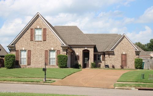 3520 Lindsey Ln, Southaven, MS, 38672-9123 | Card Image