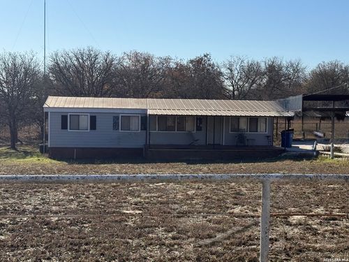 149 Oak Hill Rd, La Vernia, TX, 78121-4532 | Card Image