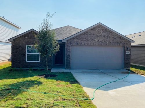 1009 Riverdale Cv, Jarrell, TX, 76537-2038 | Card Image