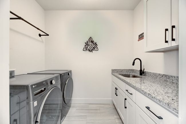 2876 Adam Run Ave, House other with 3 bedrooms, 2 bathrooms and null parking in Helena MT | Image 29
