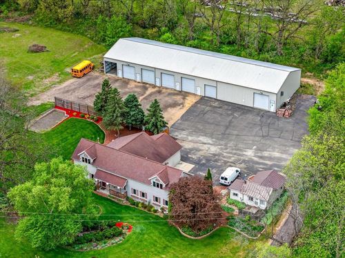 1903 County Road Mm, Fitchburg, WI, 53575-2119 | Card Image