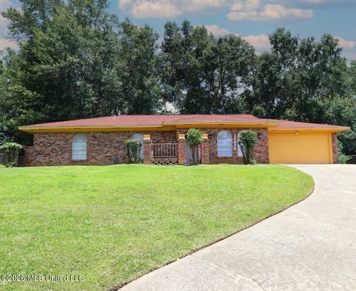 12476 Briarwood Dr W, Gulfport, MS, 39503-2960 | Card Image