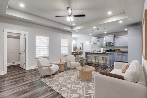 2704 Lucky Ln, Dallas, TX, 75241-3031 | Card Image