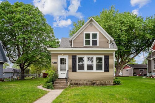 820 1st Ave, Gibbon, MN, 55335-4500 | Card Image