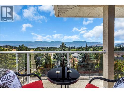2609 Wild Horse Dr, West Kelowna, BC, V4T2K9 | Card Image