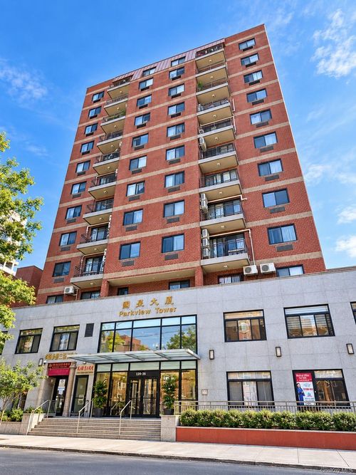 6a-132-26 Avery Ave, Flushing, NY, 11355-4957 | Card Image