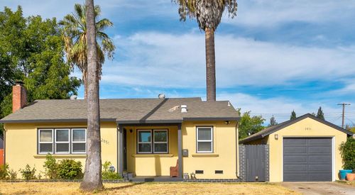 2851 Herbert Way, Sacramento, CA, 95821 | Card Image