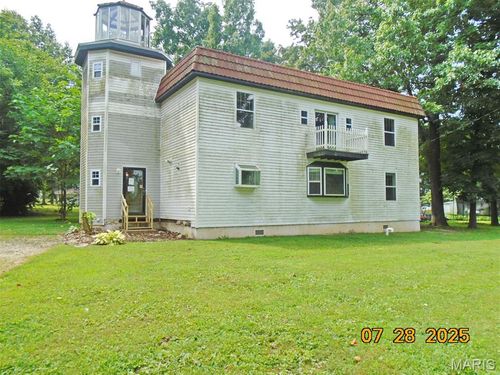 1168 E Lakeshore Dr, Bismarck, MO, 63624-4201 | Card Image