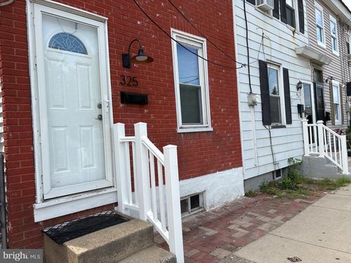 325 S Broadway, GLOUCESTER CITY, NJ, 08030-2317 | Card Image