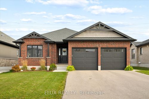 23 Linda Drive, Huron East, ON, N0K1W0 | Card Image
