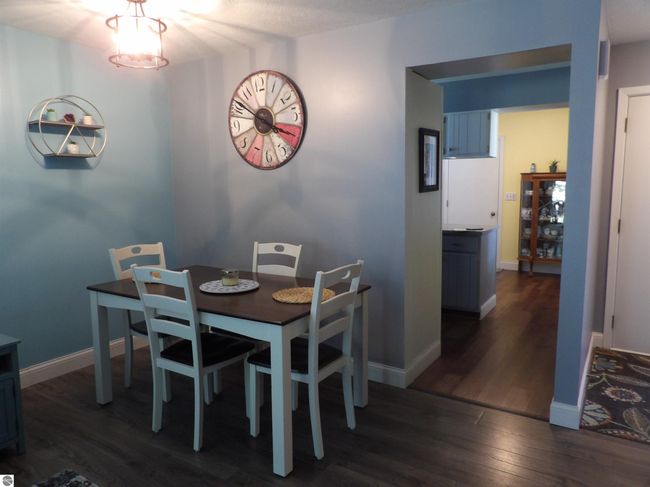 19 - 144 N Shore Dr W, House other with 2 bedrooms, 2 bathrooms and null parking in Cadillac MI | Image 7