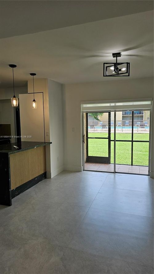 apt-109e-8401 Sw 107th Ave, Miami, FL, 33173-4345 | Card Image