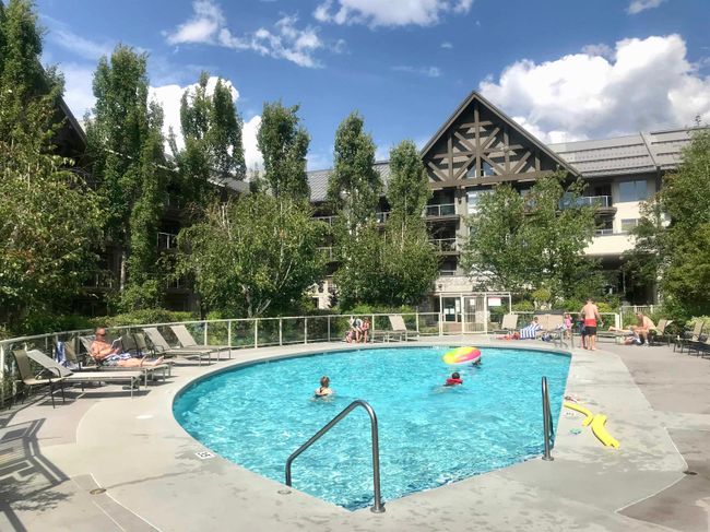Wk 9 - 4800 Spearhead Drive, Condo with 2 bedrooms, 2 bathrooms and 1 parking in Whistler BC | Image 18