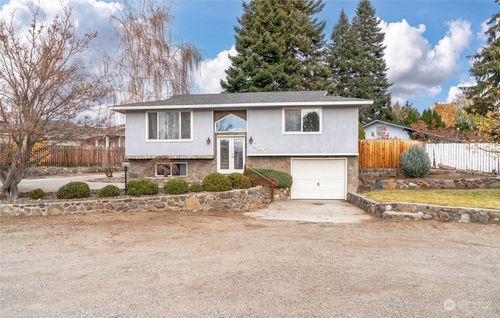 605 N Lyle, East Wenatchee, WA, 98802 | Card Image