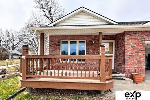 422 S 10th St, Plattsmouth, NE, 68048-1770 | Card Image