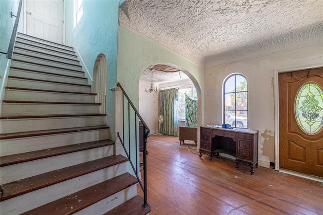 627 Valley Forge Rd, Home with 0 bedrooms, 0 bathrooms and 6 parking in West Palm Beach FL | Image 30
